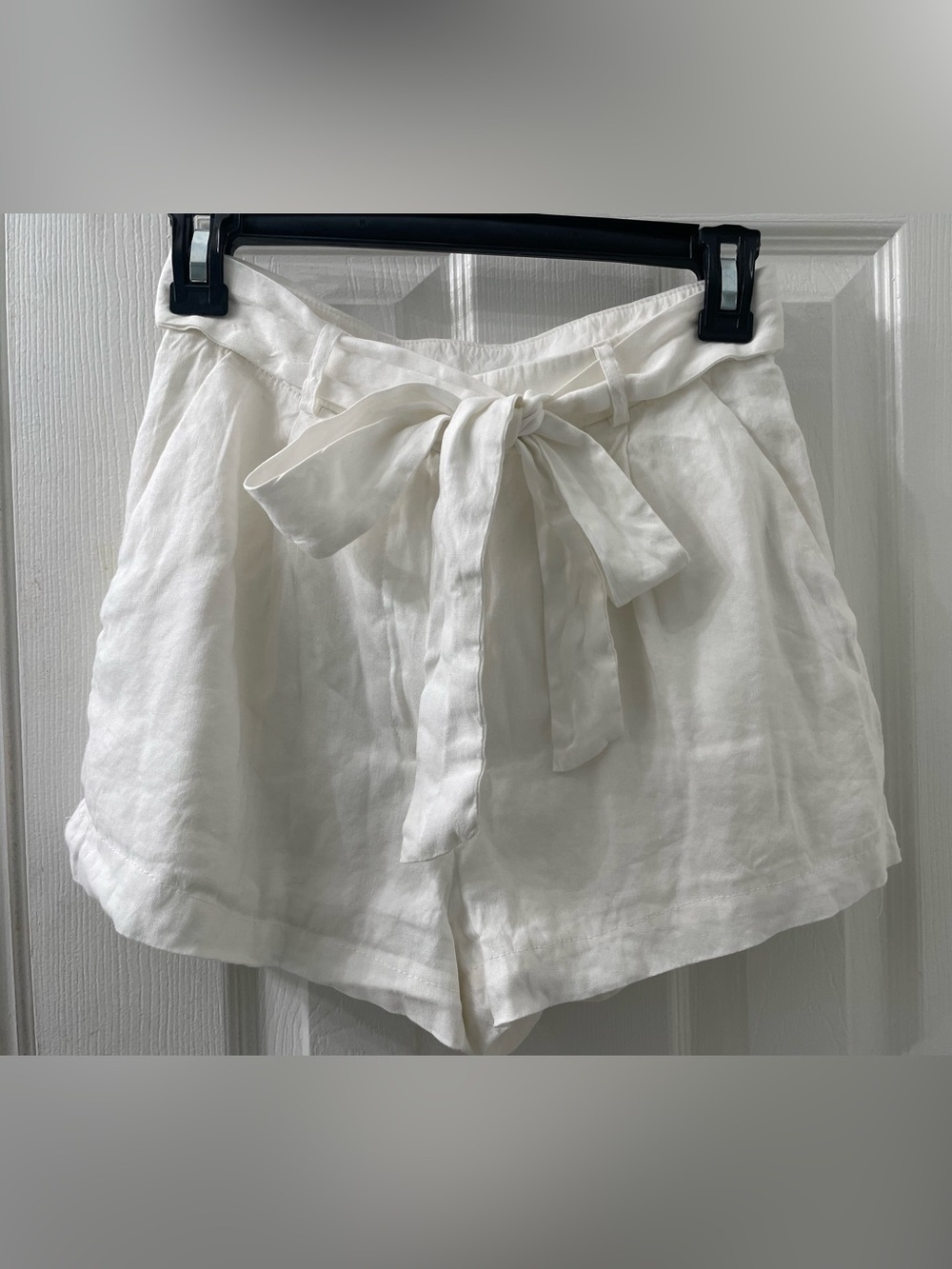 ANTONIO MELANI White Linen Blend Shorts